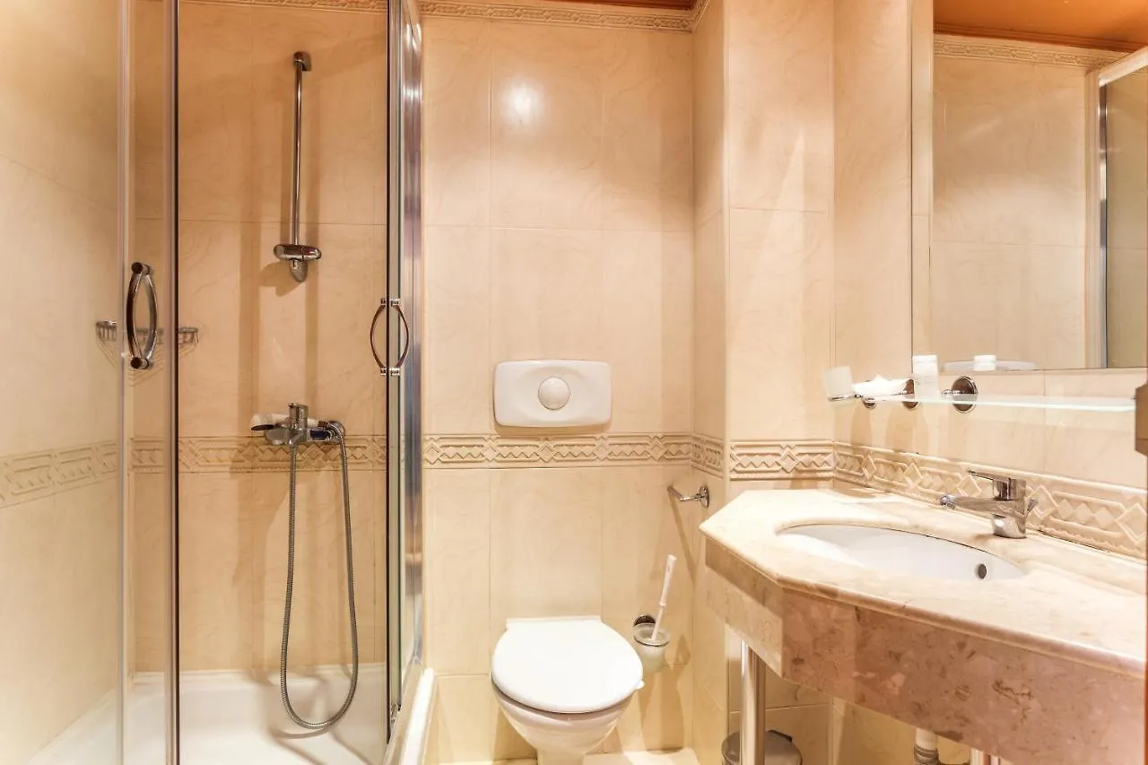 ***  Family Hotel Gold Pearl (Adults Only) 阳光海滩 保加利亚