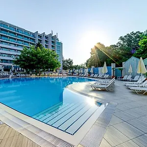 vizitați hotelul
